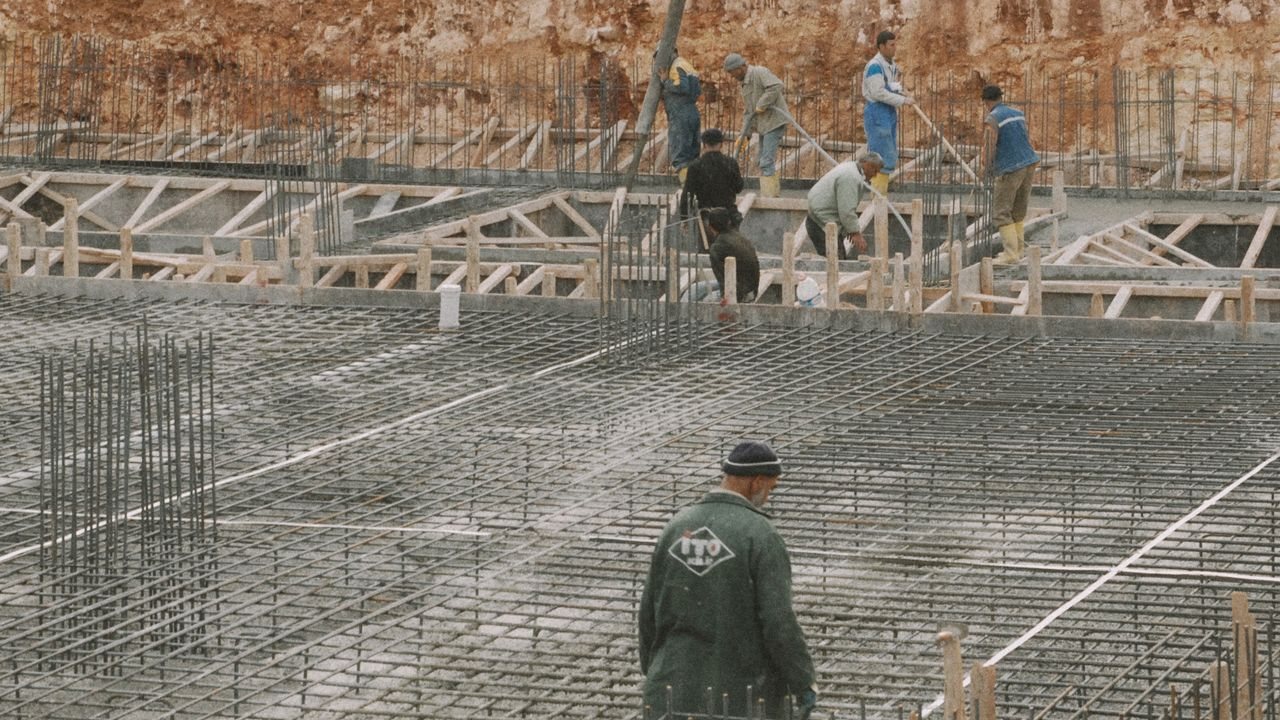 Фундамент для дома: выбор типа и контроль работ